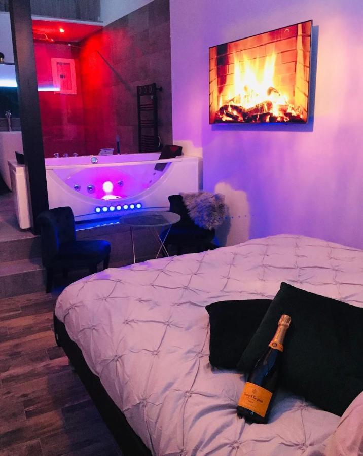 Amo Hotes Hotel Les Sorinières Buitenkant foto